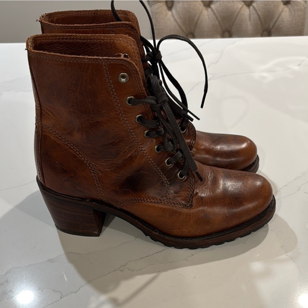 Frye Sabrina Boot